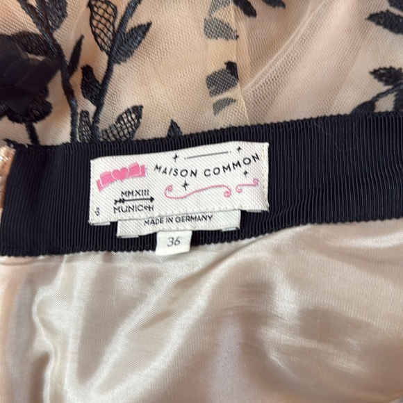 The perfect party skirt. Size 36.  Perfect condition! - Picture 5 of 5